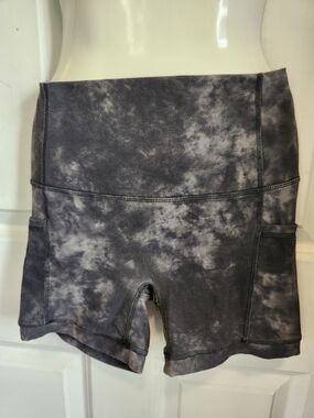Glowmode High-Waist Tie-Dye Active Shorts - Gray